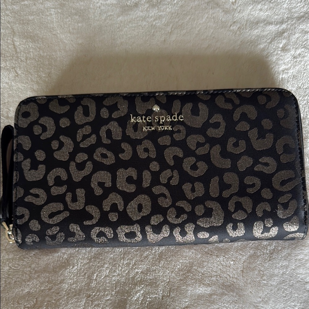 Kate Spade Black and Gold Leopard Wallet